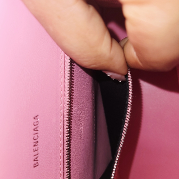 Balenciaga Hourglass Pink Crocodile-Embossed Top Handle Bag - Picture 9 of 13